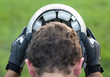 Jolt sensor warns of a concussion