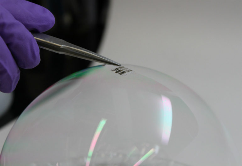 lightweight solar cells