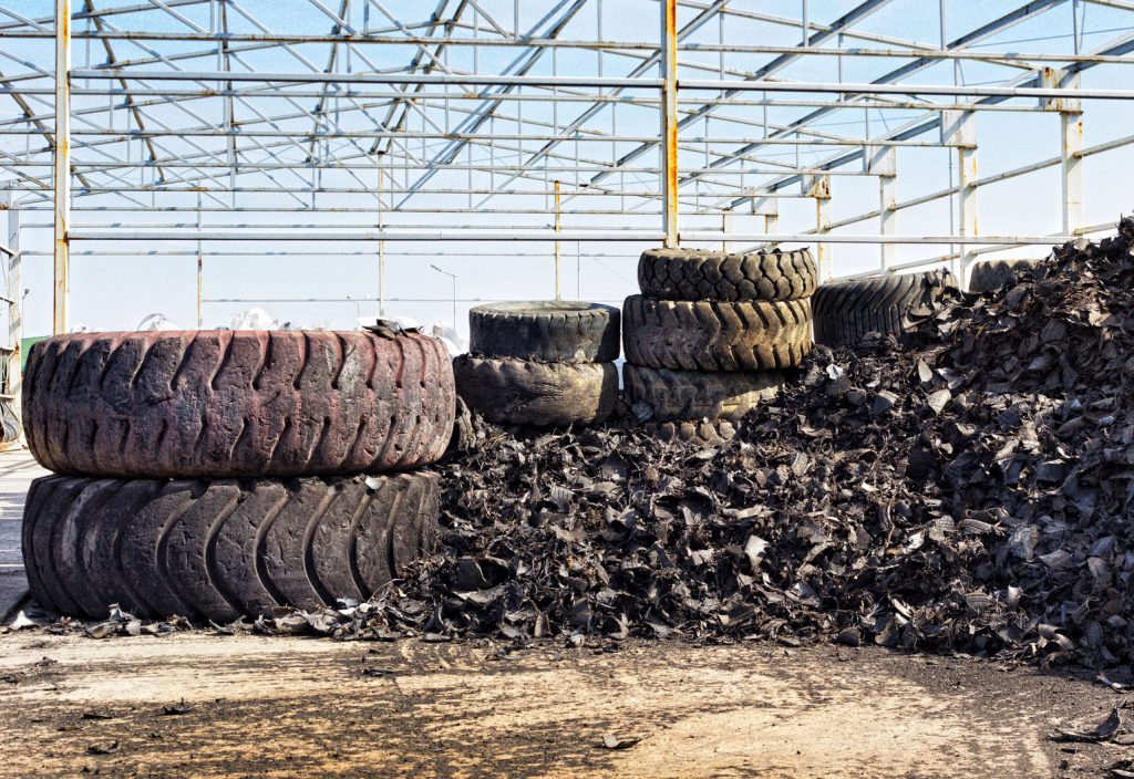 recycling old tyres into roads