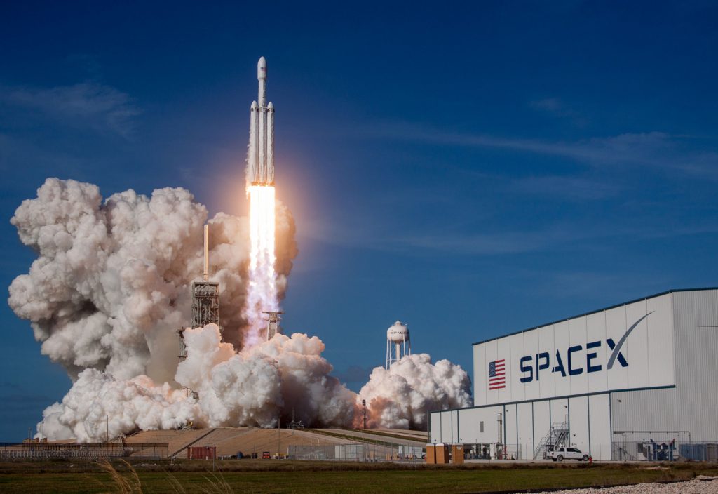 SpaceX Flacon Heavy rocket launch